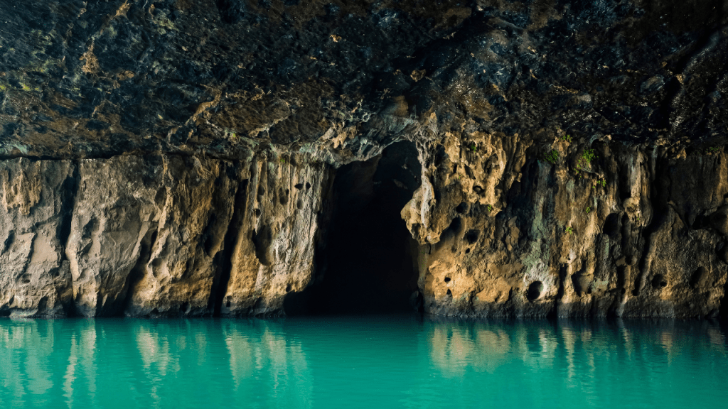 ¿Por qué los españoles prefieren viajar a Vietnam? Secretos Revelados