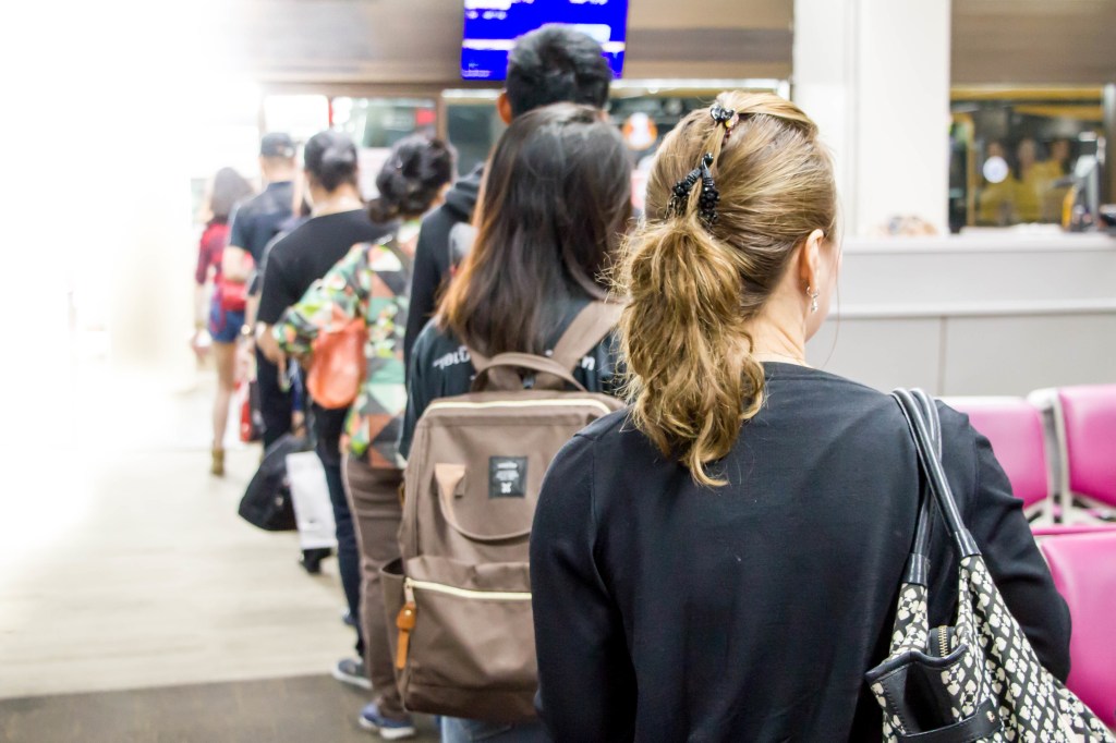 Infographic: Streamlining Your Arrival at Hue Airport